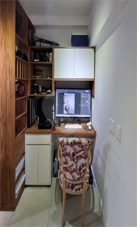 APARTAMENTO em ITAGUÁ