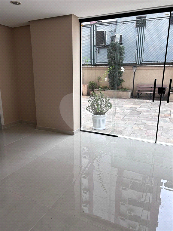 Excelente Apartamento em Moema - Localização Privilegiada