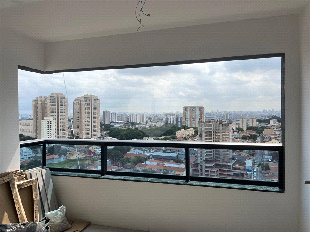 APARTAMENTO em VILA AUGUSTA