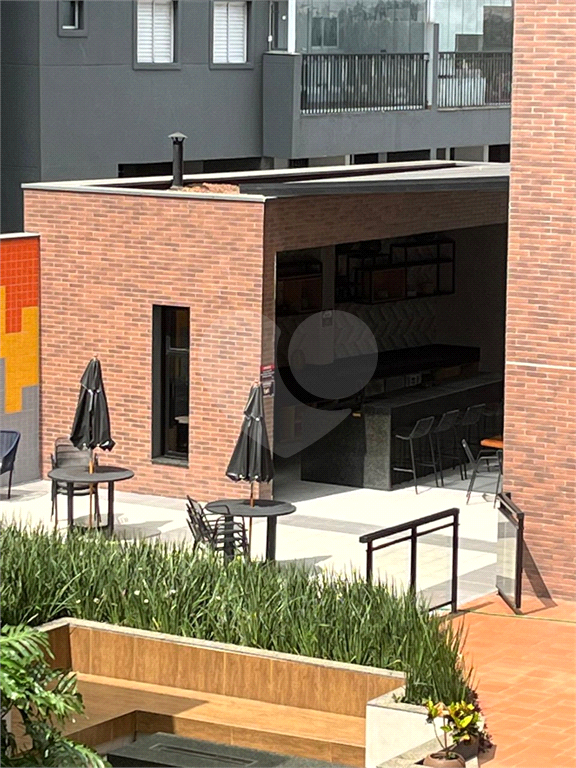 APARTAMENTO em VILA AUGUSTA