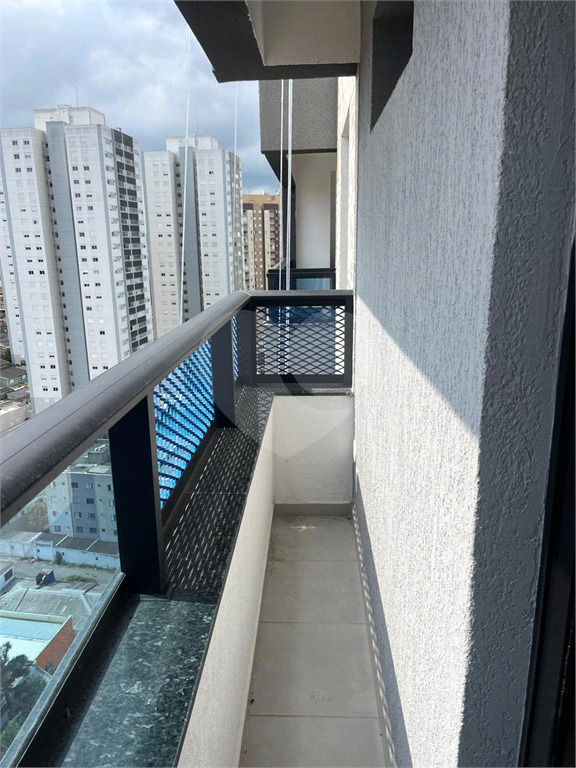 APARTAMENTO em VILA AUGUSTA