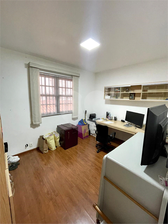 Casa à venda no Condomínio Vila Nova de Mafra – 3 dormitórios, 1 suíte e quintal | São Paulo – SP