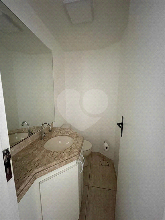 Casa à venda no Condomínio Vila Nova de Mafra – 3 dormitórios, 1 suíte e quintal | São Paulo – SP
