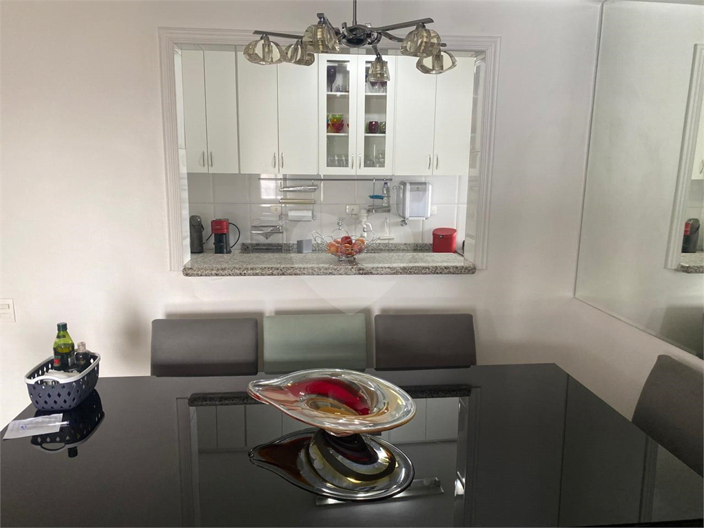 Apartamento à venda com 3 quartos, 96m² - Foto 12