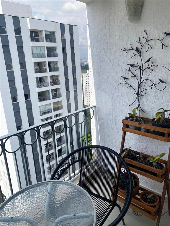 Apartamento à venda com 3 quartos, 96m² - Foto 7