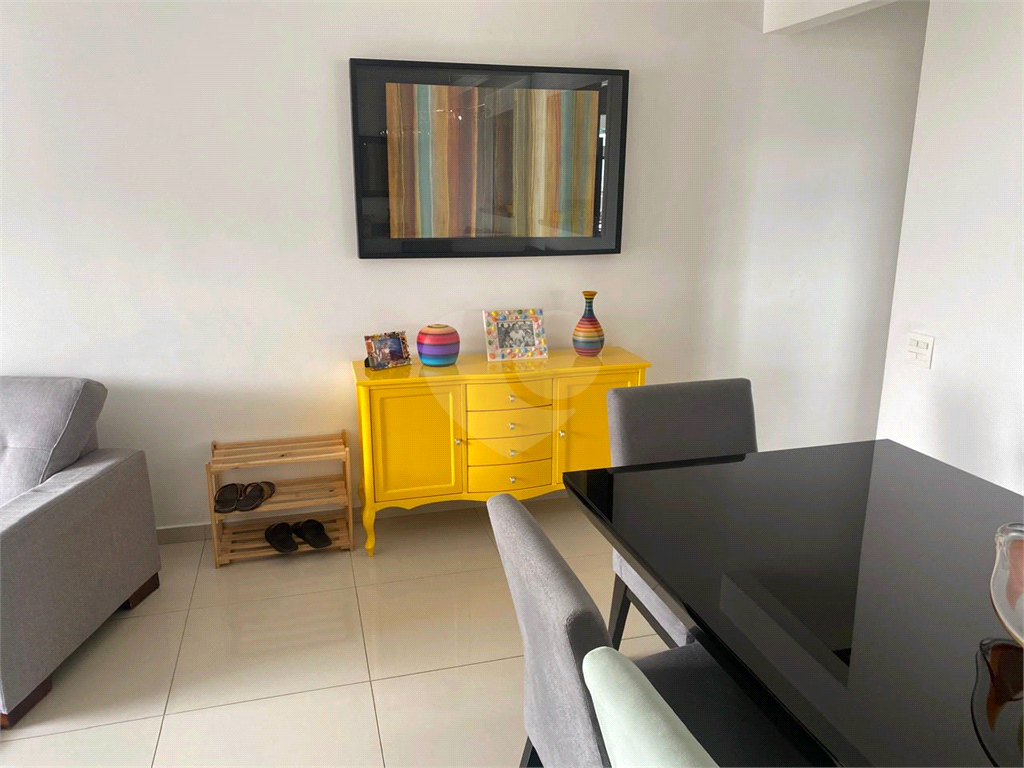 Apartamento à venda com 3 quartos, 96m² - Foto 9