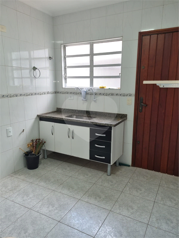 Casa locação com Edícula na – Reformada, 3 Dormitórios e 3 Vagas – Isenção de IPTU