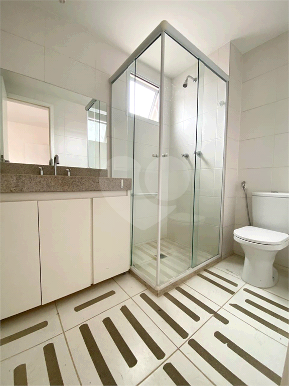 APARTAMENTO em TUCURUVI