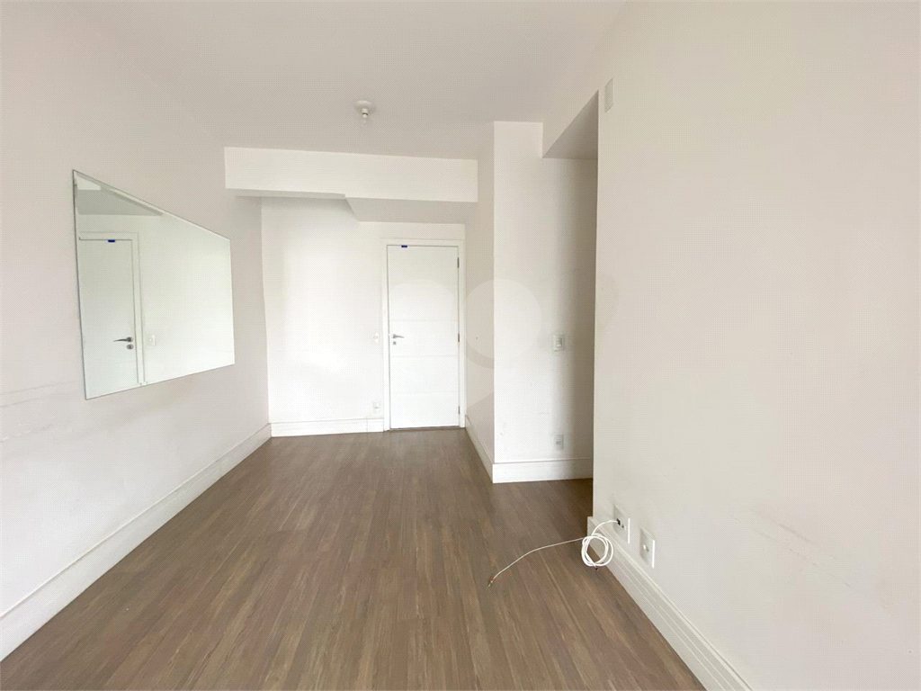 APARTAMENTO em TUCURUVI