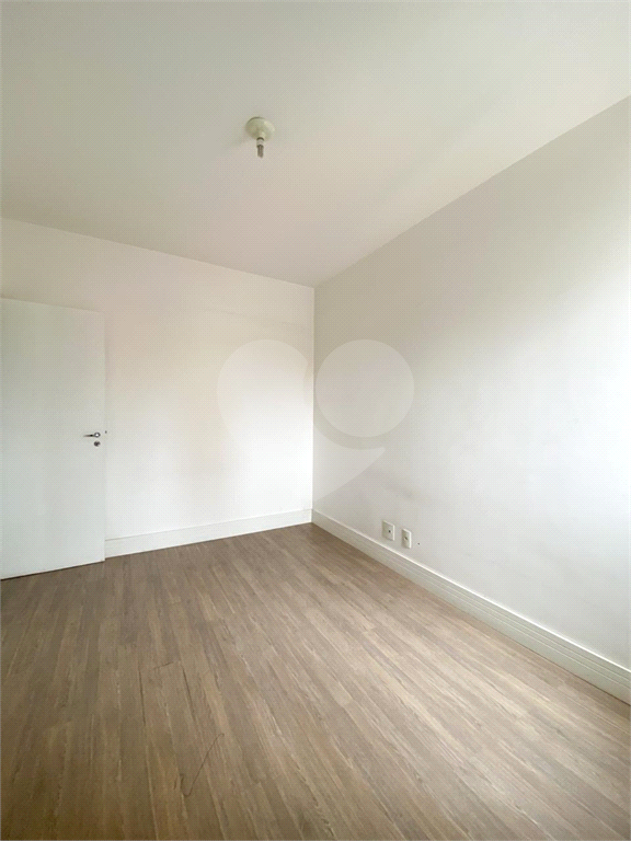 APARTAMENTO em TUCURUVI