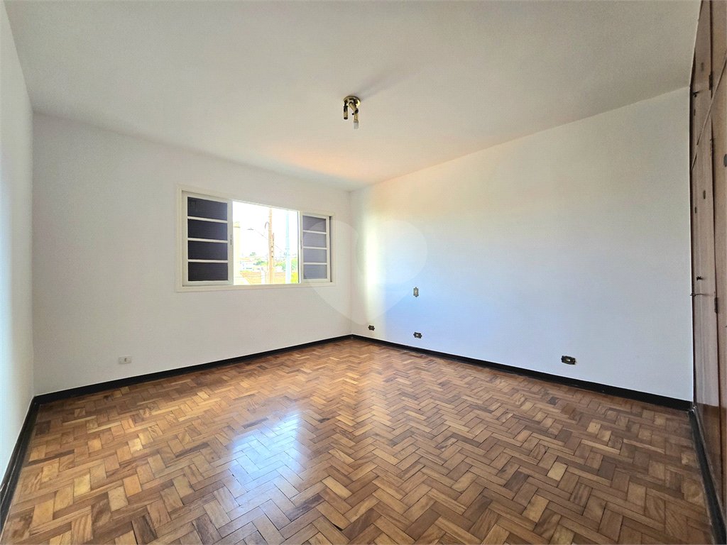 Casa à venda com 3 dormitórios 4 banheiros no JARDIM DA GLORIA