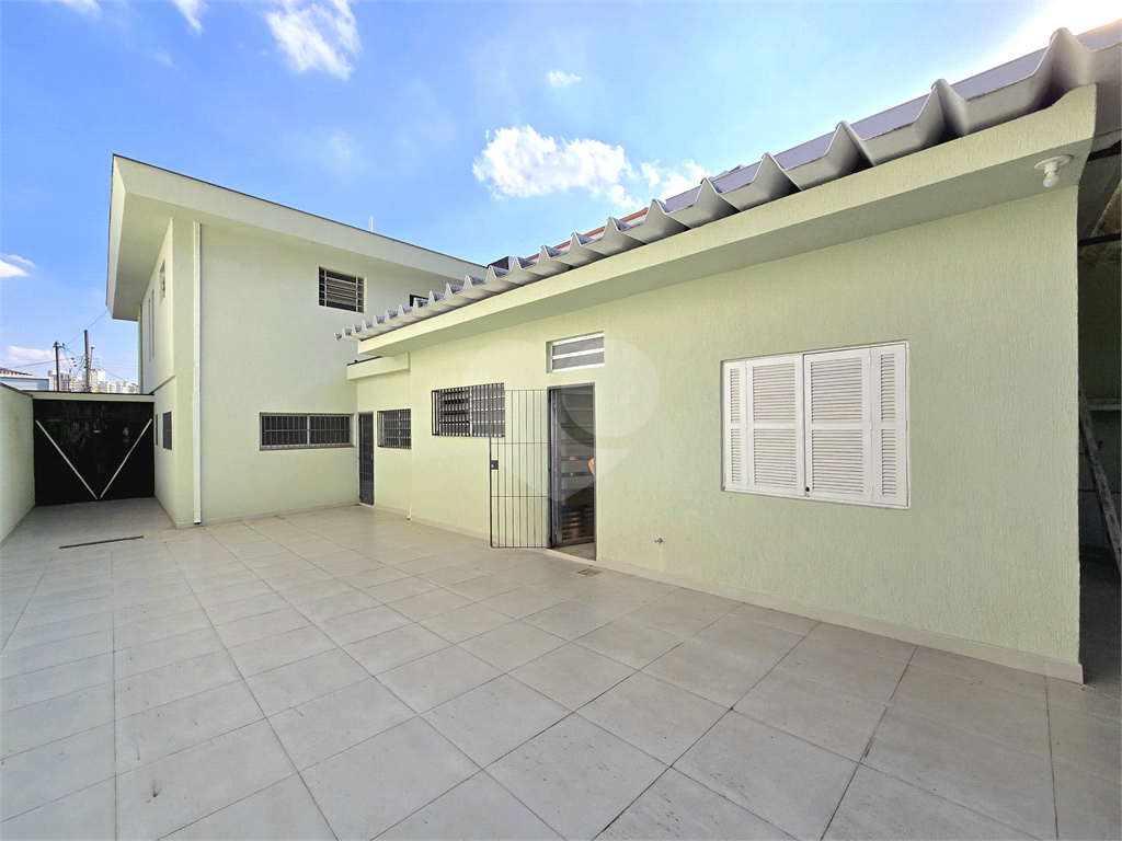 Casa à venda com 3 dormitórios 4 banheiros no JARDIM DA GLORIA