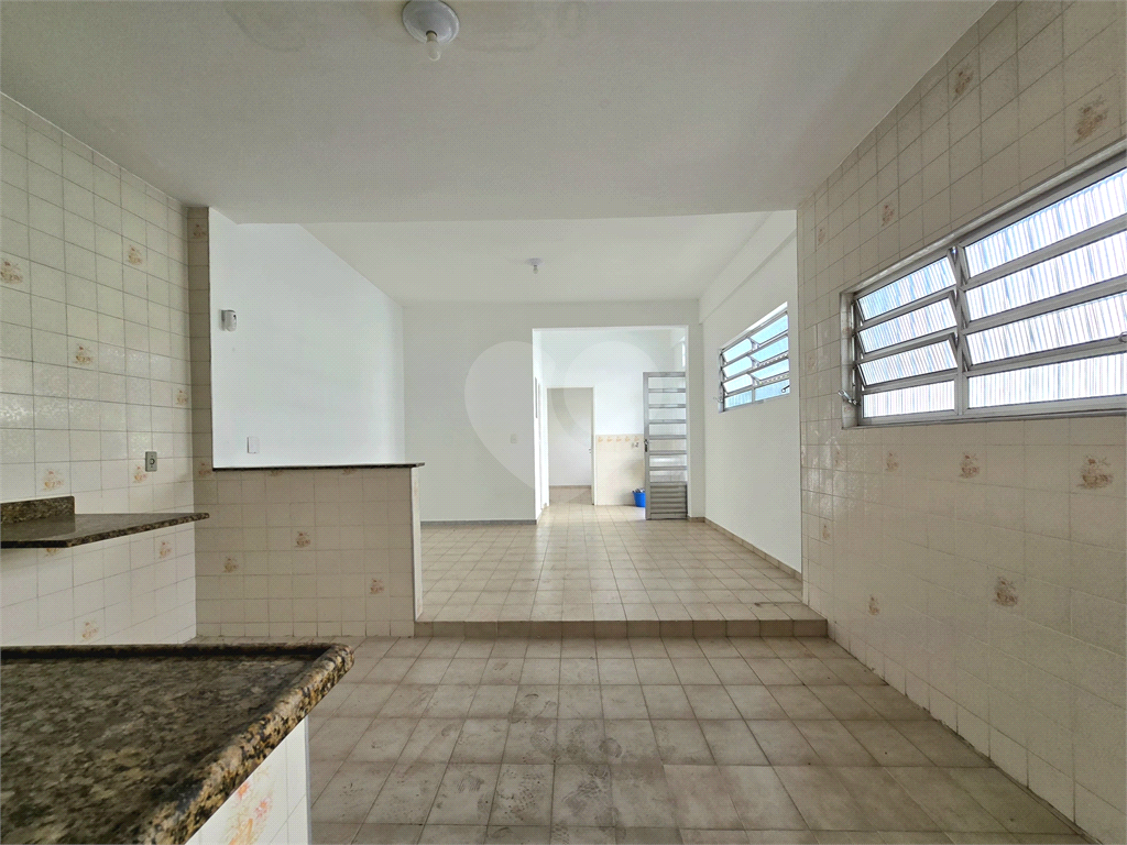 Casa à venda com 3 dormitórios 4 banheiros no JARDIM DA GLORIA