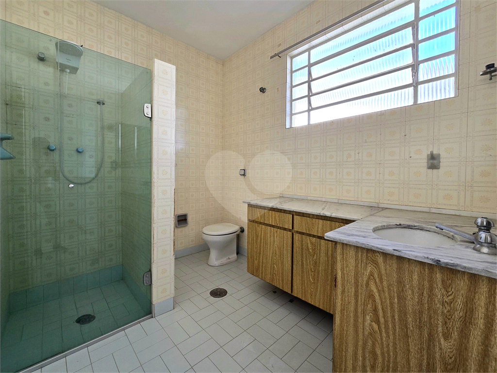 Casa à venda com 3 dormitórios 4 banheiros no JARDIM DA GLORIA