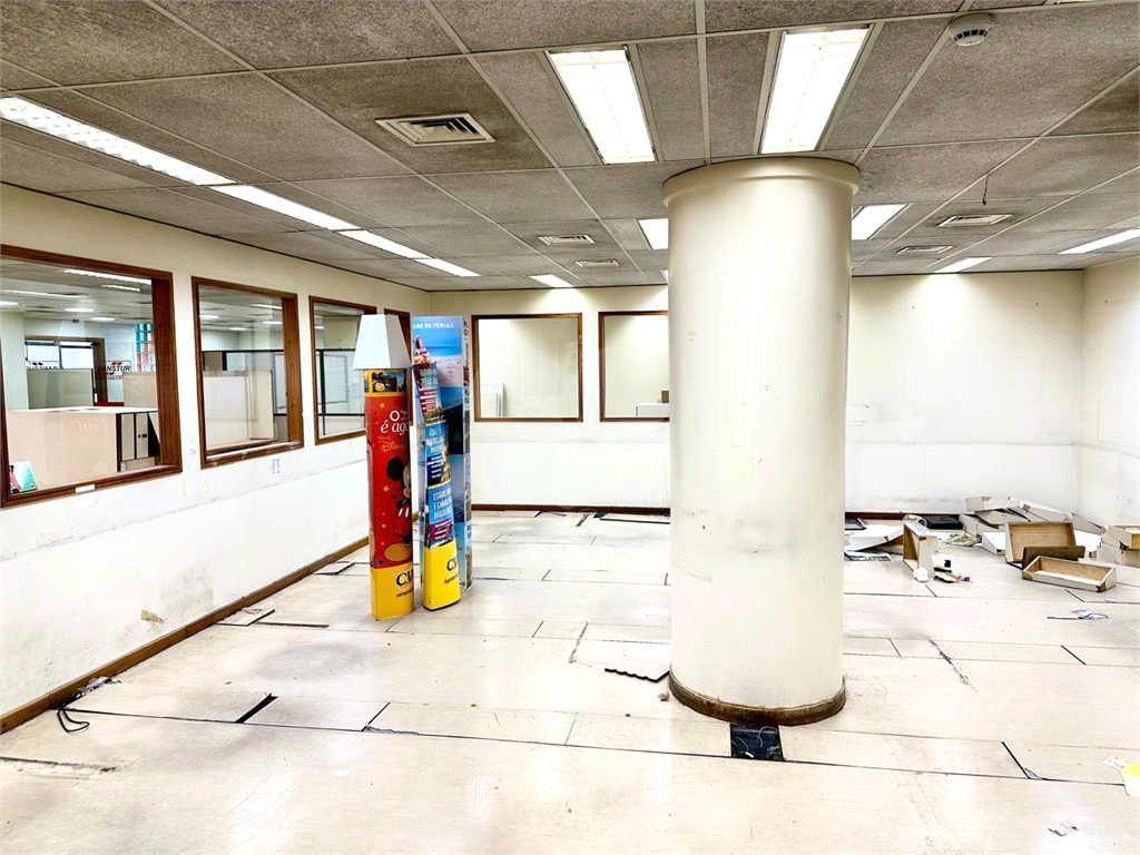 LAJES CORPORATIVAS em REPÚBLICA