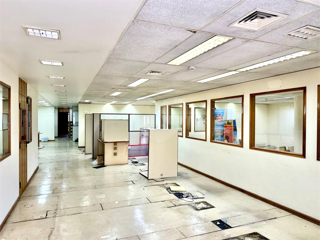 LAJES CORPORATIVAS em REPÚBLICA