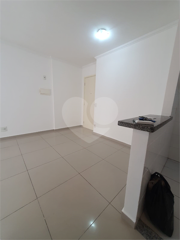 APARTAMENTO em MORUMBI