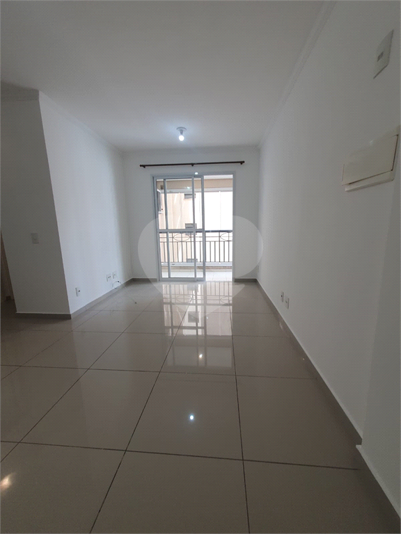 APARTAMENTO em MORUMBI