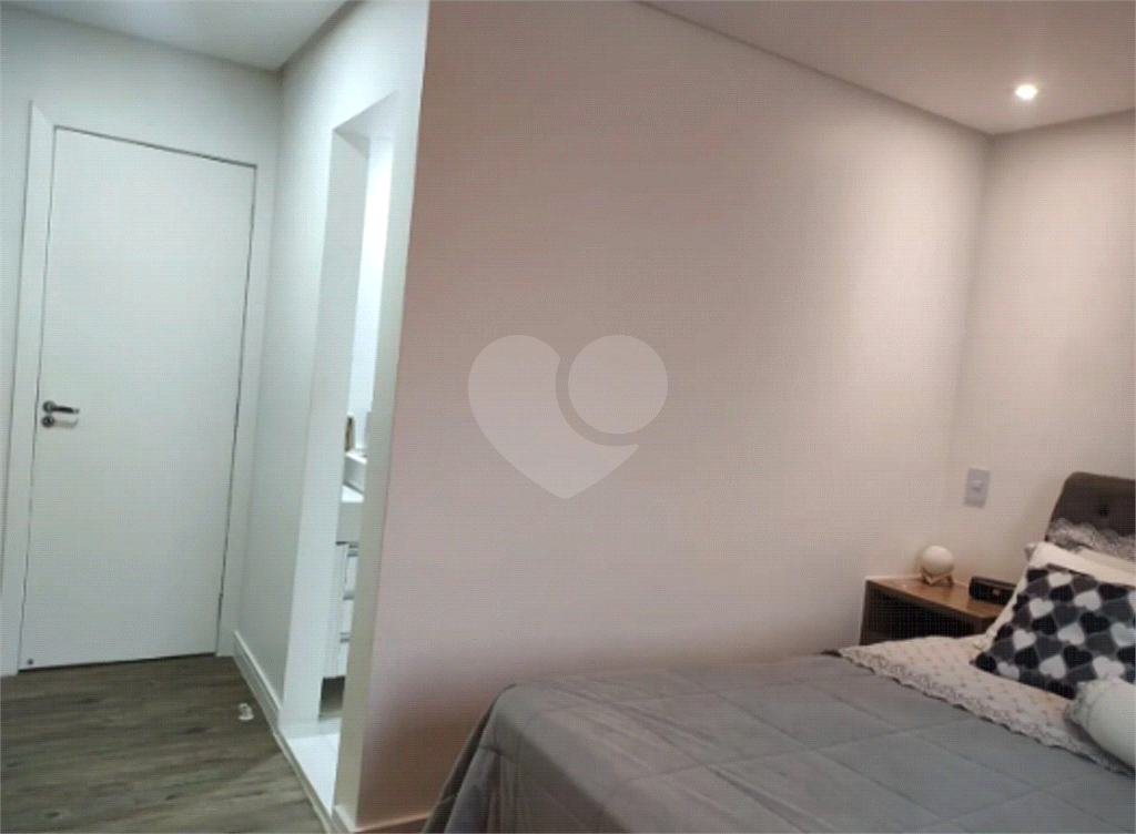 APARTAMENTO em TATUAPÉ