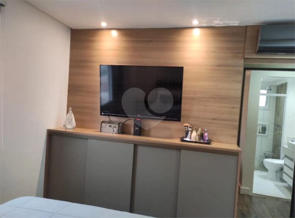 APARTAMENTO em TATUAPÉ