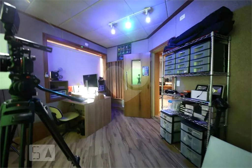 Conjunto Comercial à Venda com 118m² - Brooklin