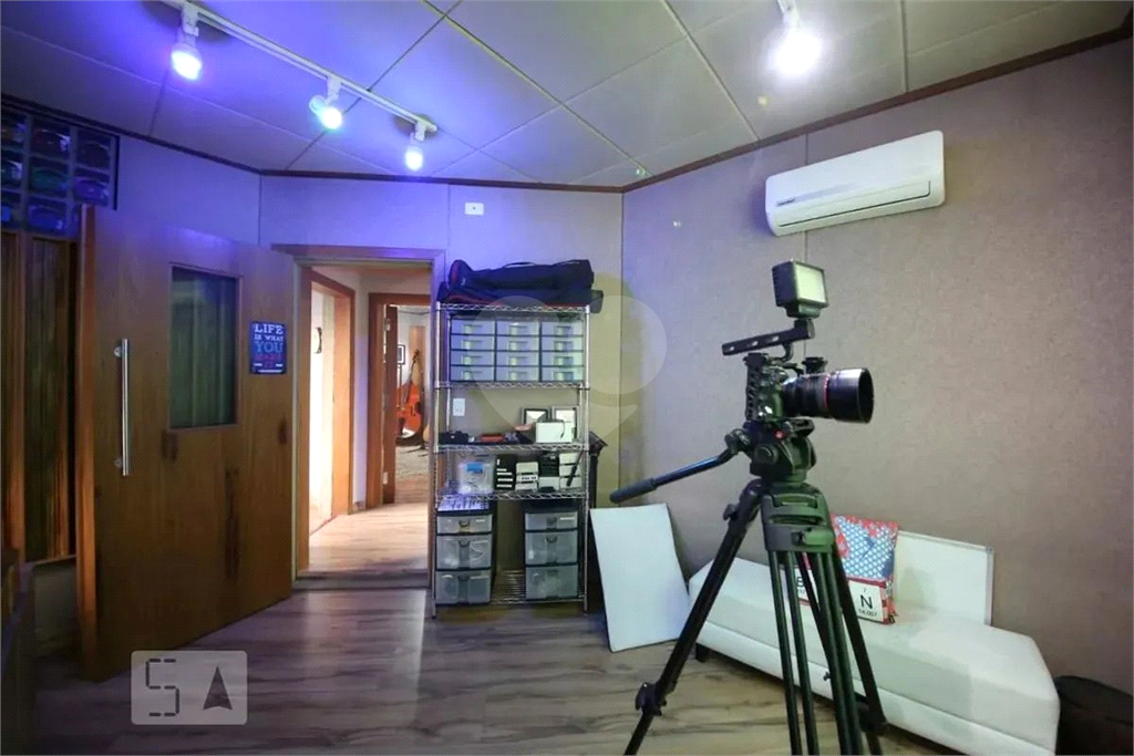 Conjunto Comercial à Venda com 118m² - Brooklin