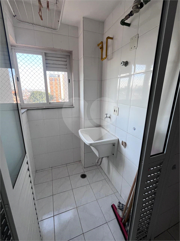 Apartamento para locação – Av. Júlio Buono