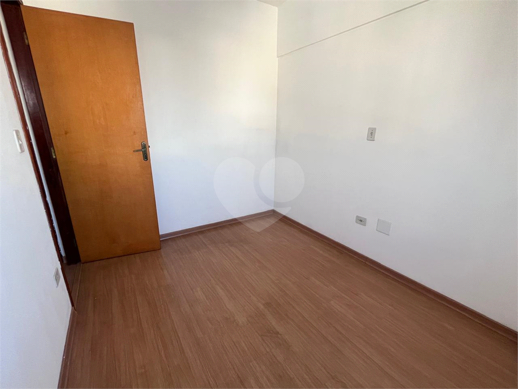 Apartamento para locação – Av. Júlio Buono
