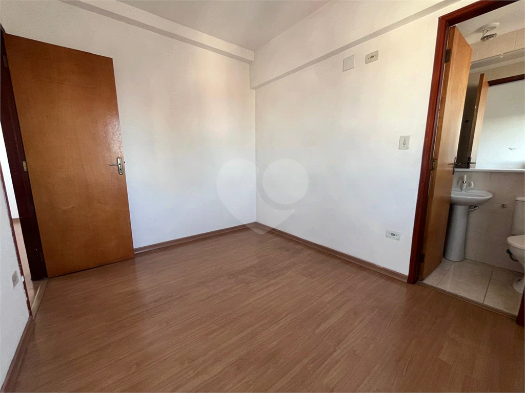 Apartamento para locação – Av. Júlio Buono