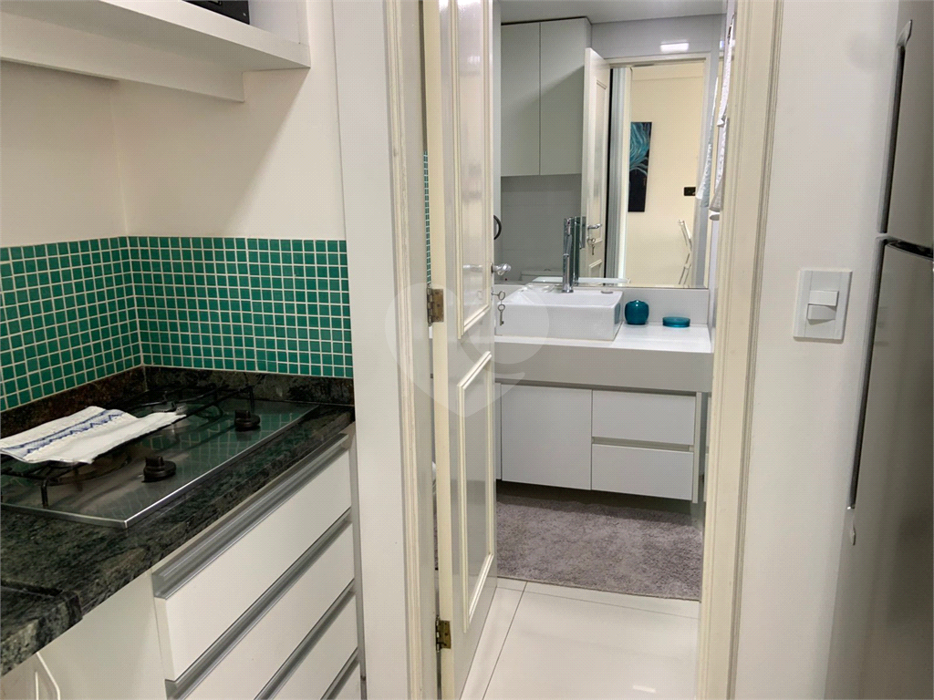 APARTAMENTO em JARDIM EUROPA