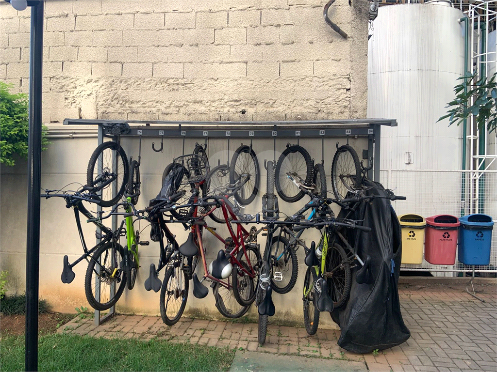APARTAMENTO em LAPA
