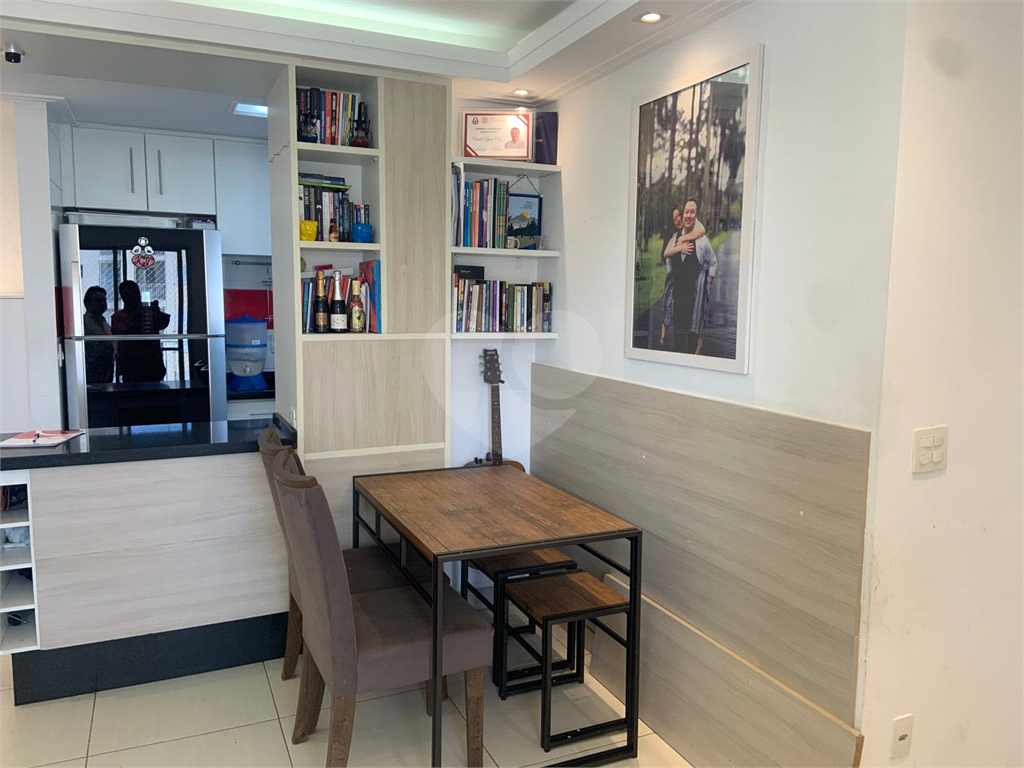 APARTAMENTO em LAPA
