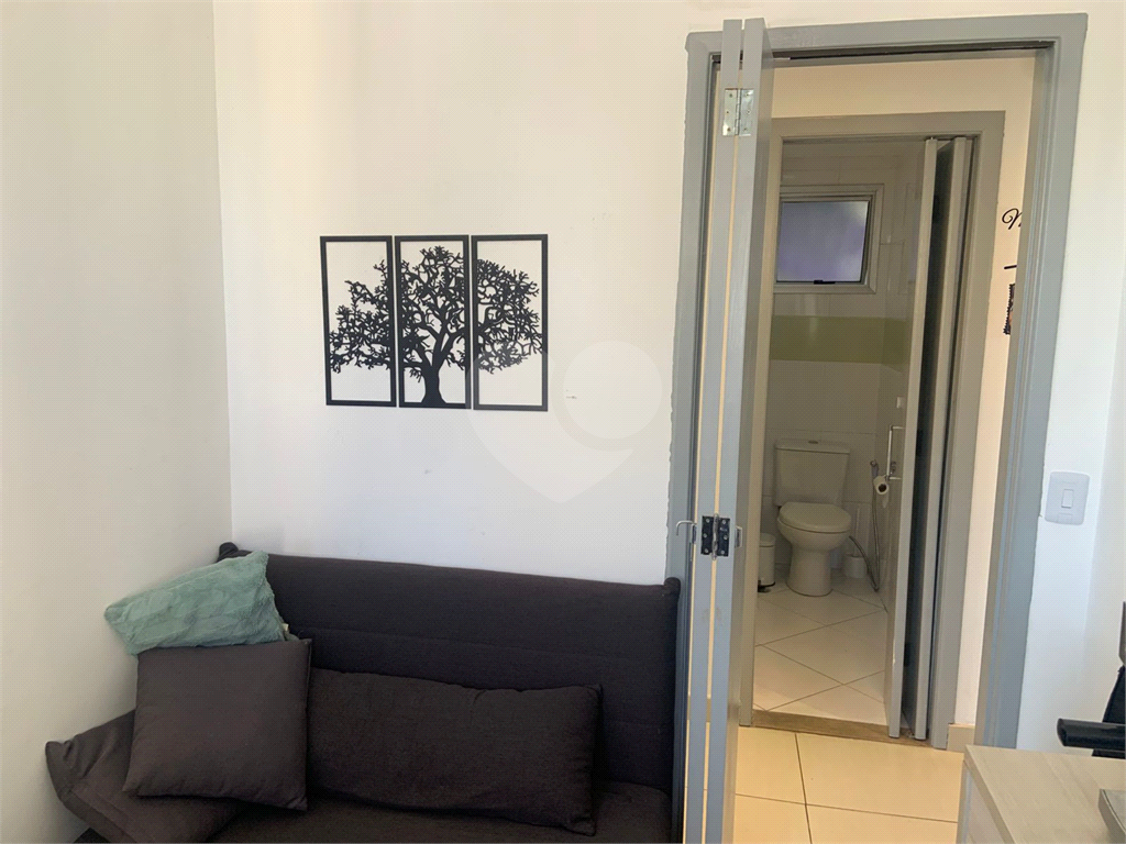 APARTAMENTO em LAPA