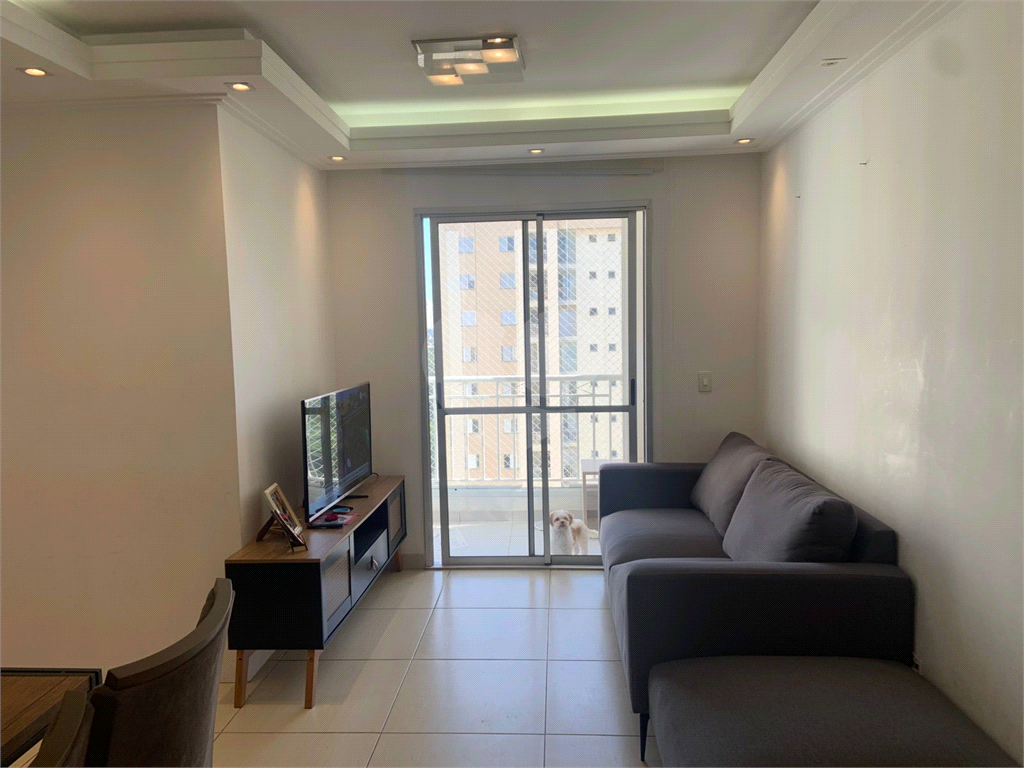 APARTAMENTO em LAPA