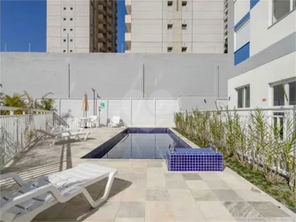 Apartamento à venda com 1 quarto, 26m² - Foto 15