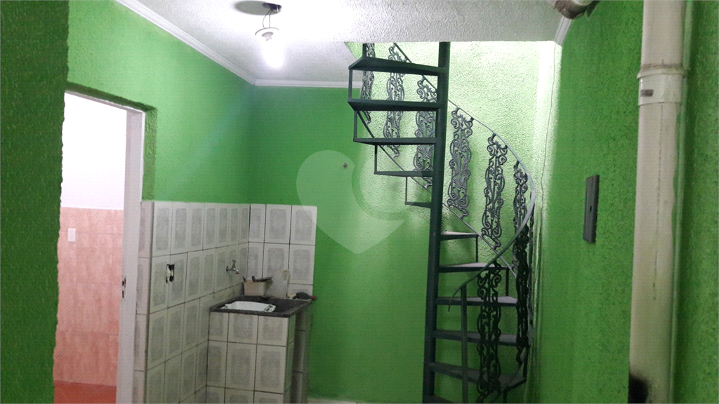 Sobrado à venda | 147m ² | 3 dormitórios ( 1 suíte) | 2 vagas em Itaquera | SP!