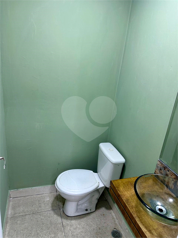 Prédio Comercial par Locação| 200m² | em Parada Inglesa | SP!