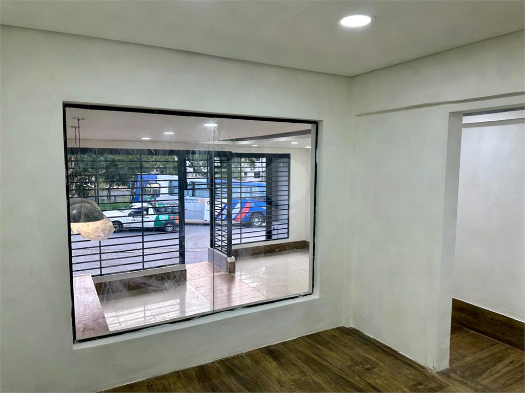 Prédio Comercial par Locação| 200m² | em Parada Inglesa | SP!