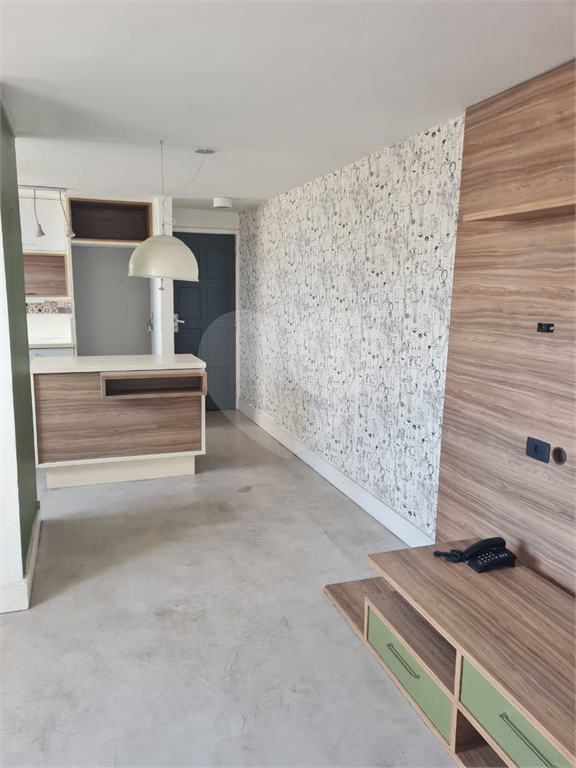 APARTAMENTO 2 QUARTOS E VAGA FIXA PRÓXIMO AO HORTO FLORESTAL