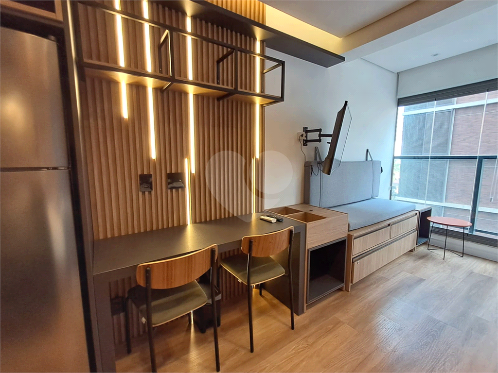 Studio com decoração refinada 26m² mobiliado com lazer Pinheiros