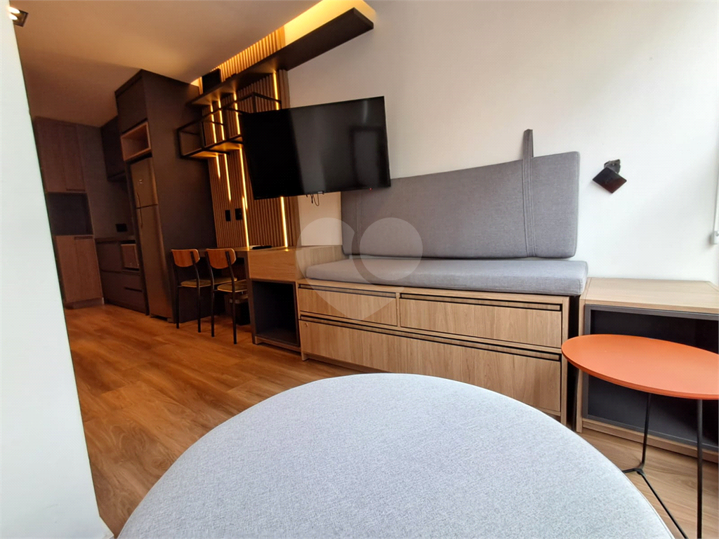 Studio com decoração refinada 26m² mobiliado com lazer Pinheiros