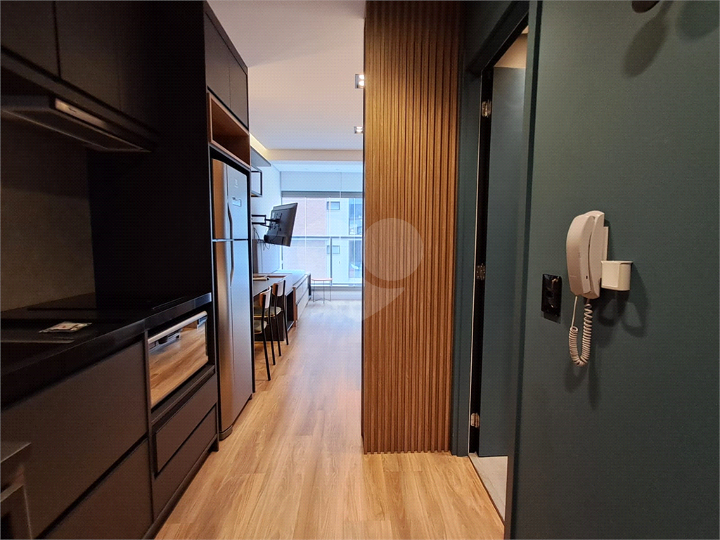 Studio com decoração refinada 26m² mobiliado com lazer Pinheiros