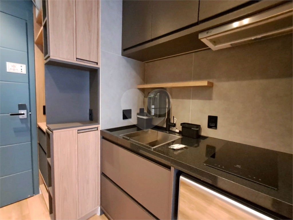 Studio com decoração refinada 26m² mobiliado com lazer Pinheiros