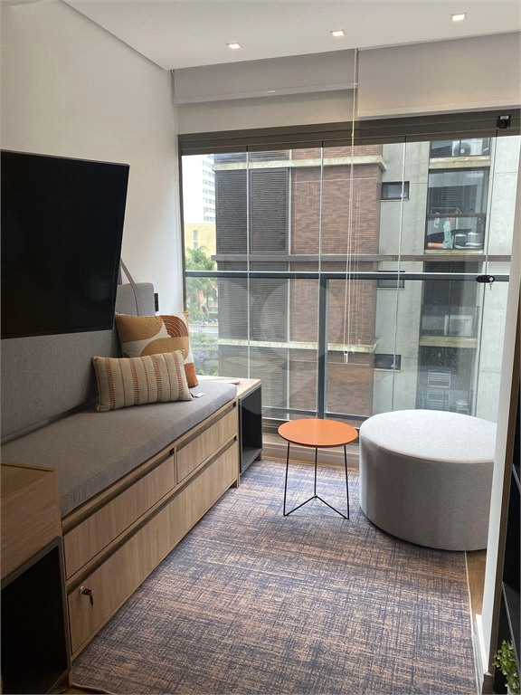 Studio com decoração refinada 27m² mobiliado com lazer Pinheiros