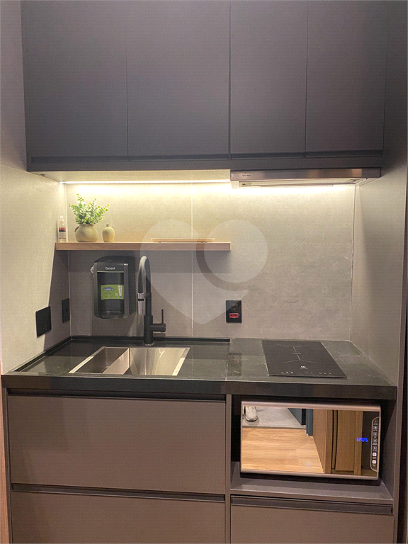Studio com decoração refinada 27m² mobiliado com lazer Pinheiros