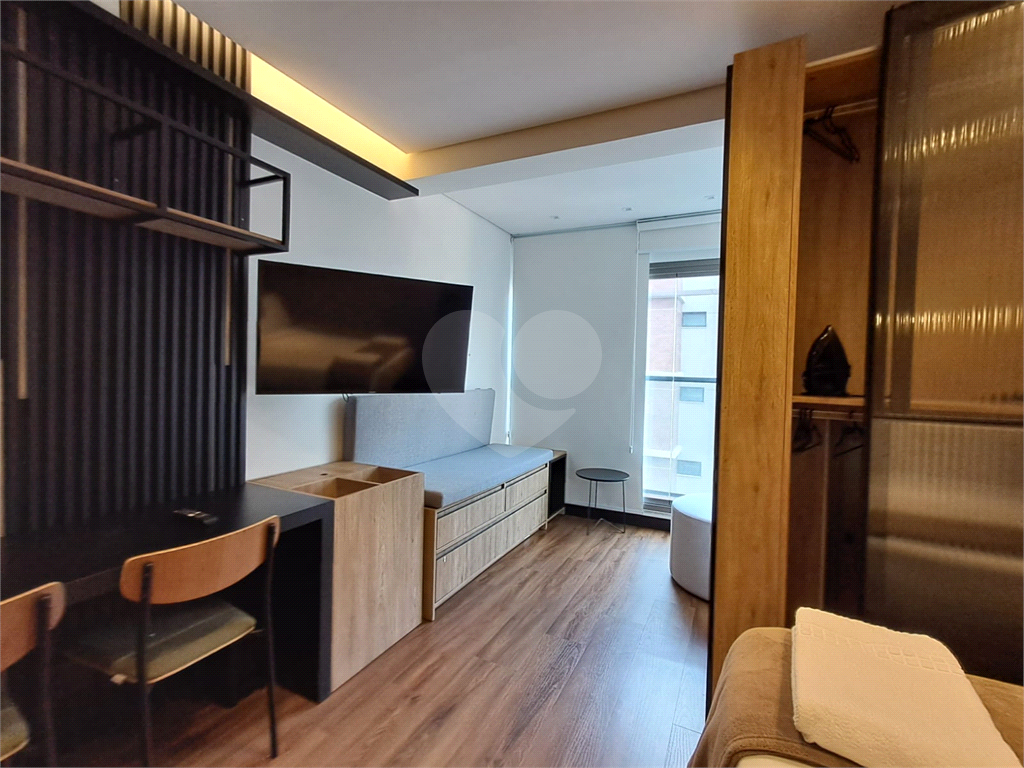 Studio com decoração refinada 26m² mobiliado com lazer Pinheiros
