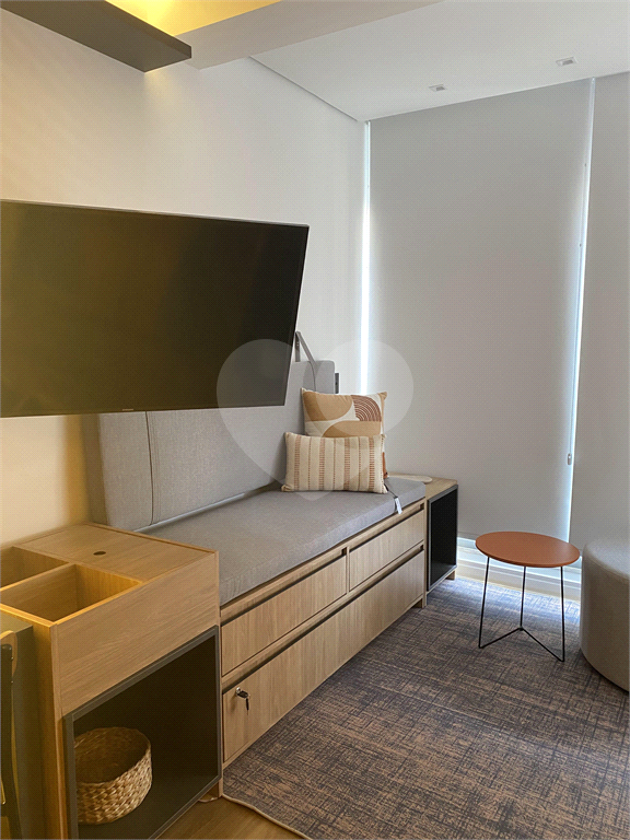 Studio com decoração refinada 27m² mobiliado com lazer Pinheiros