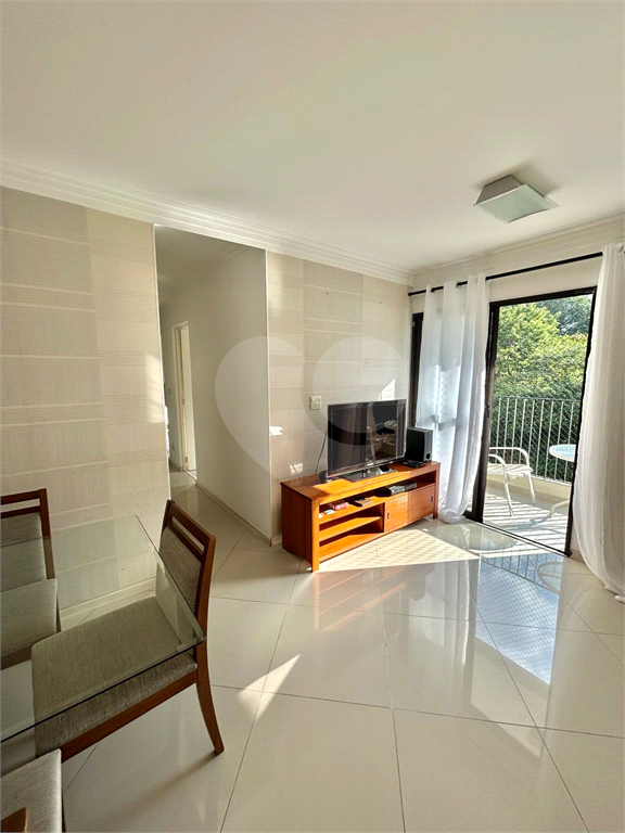 APARTAMENTO em MANDAQUI