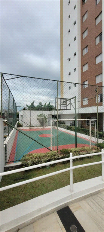 APARTAMENTO em TATUAPÉ