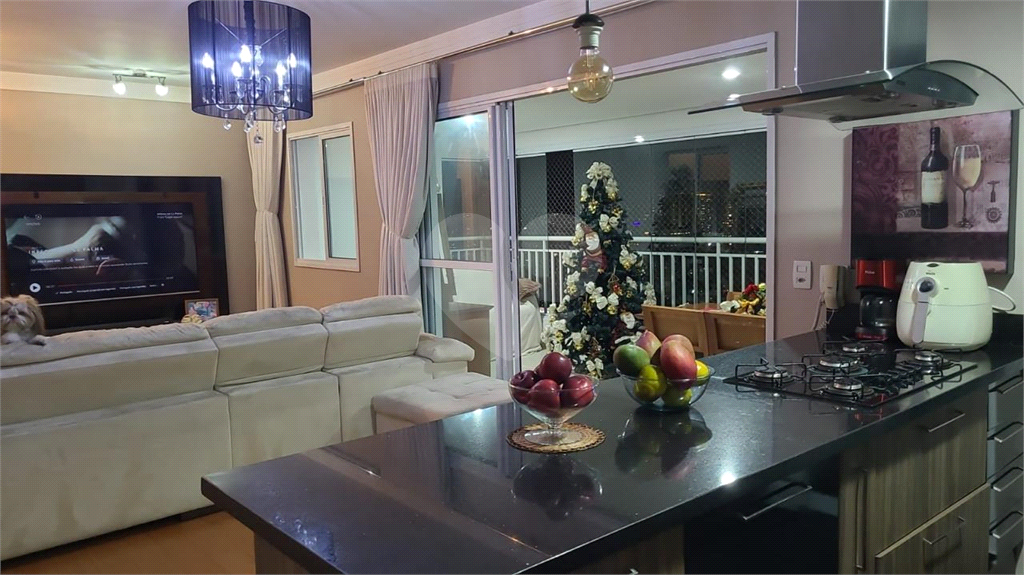 APARTAMENTO em TATUAPÉ